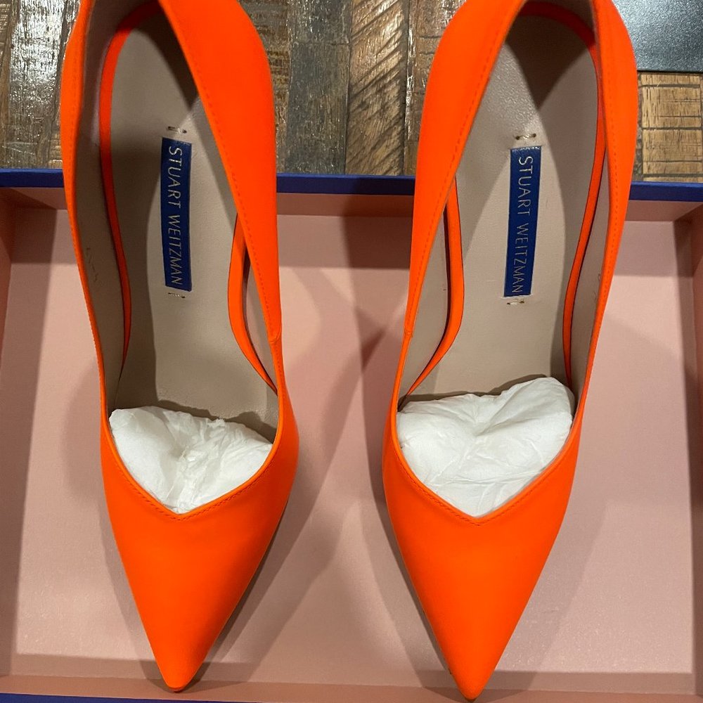NIB Stuart Weitzman Anny 105 Orange Fluorescent Matt size 6